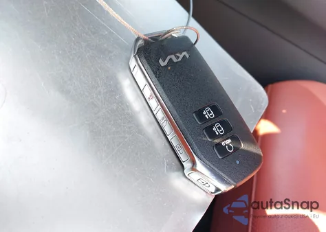 2023 Kia Sportage Hybrid Sx-Prestige from USA, damaged, VIN KNDPXCAG8P7075943